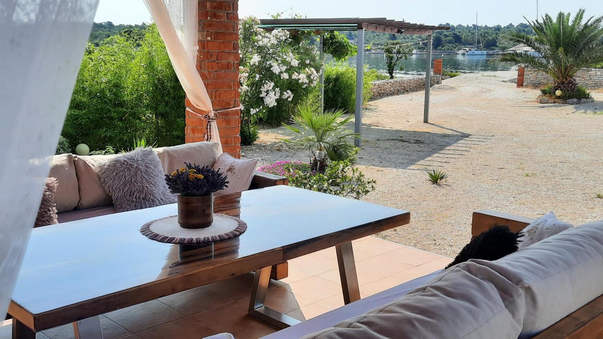 Beach House Marina Grande Betina  Exterior photo