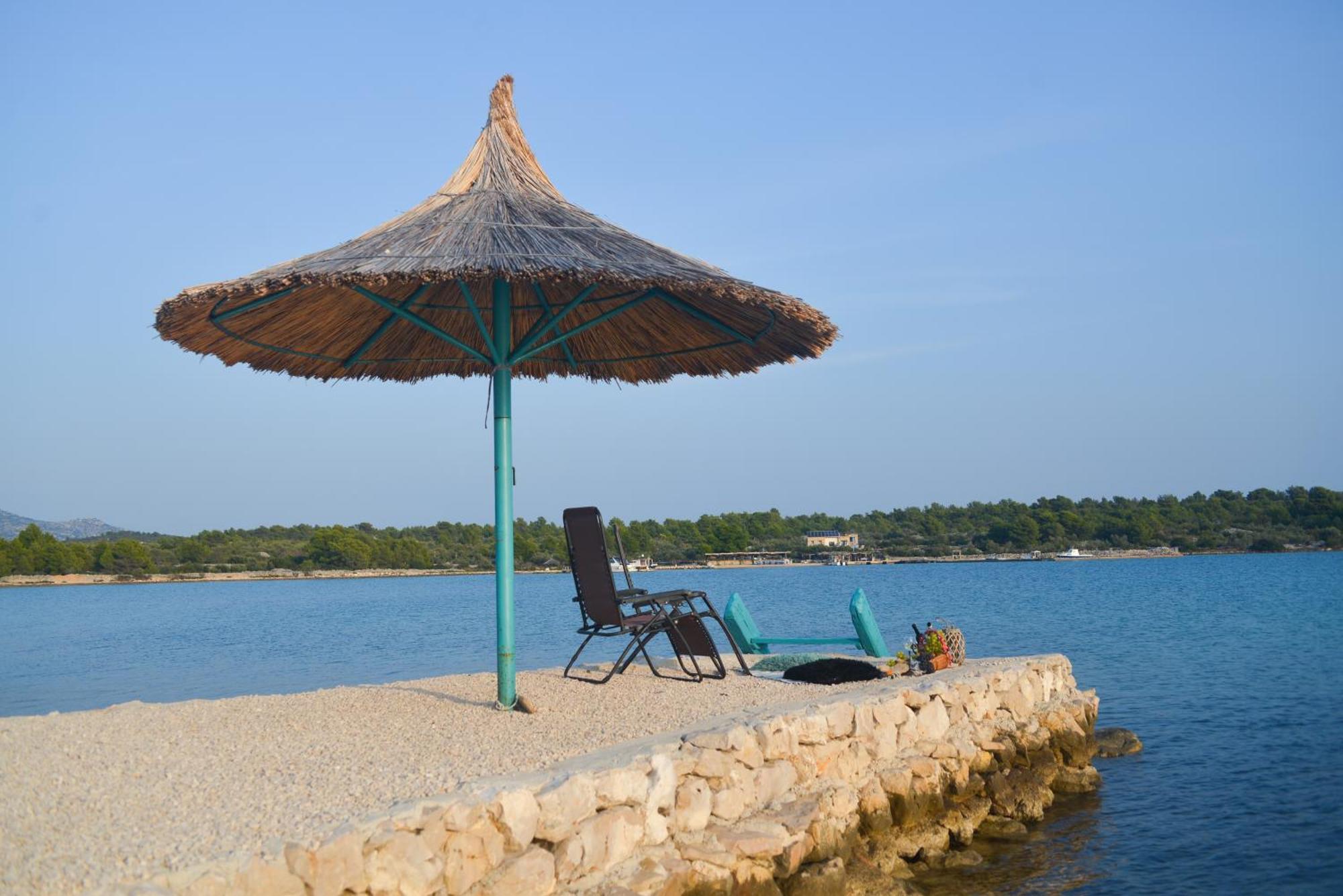 Beach House Marina Grande Betina  Exterior photo