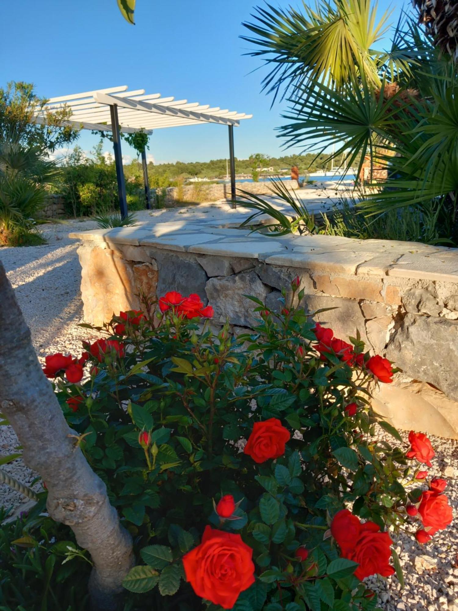 Beach House Marina Grande Betina  Exterior photo