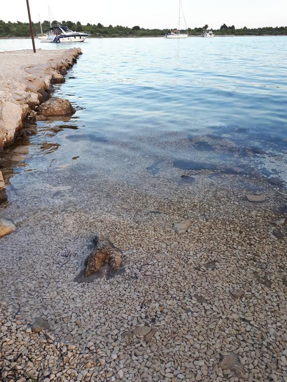 Beach House Marina Grande Betina  Exterior photo